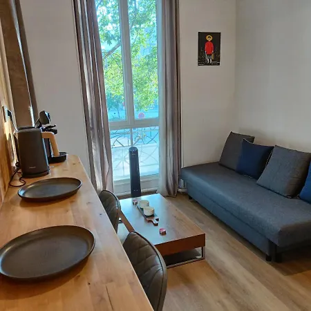 A La Gare&centre De Apartment *